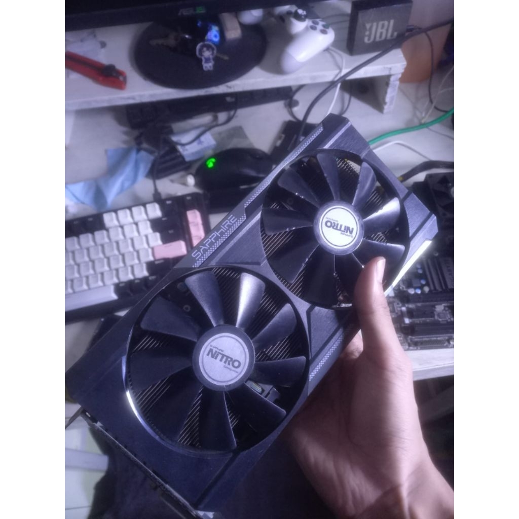 vga amd shapire nitro R9 380 4G