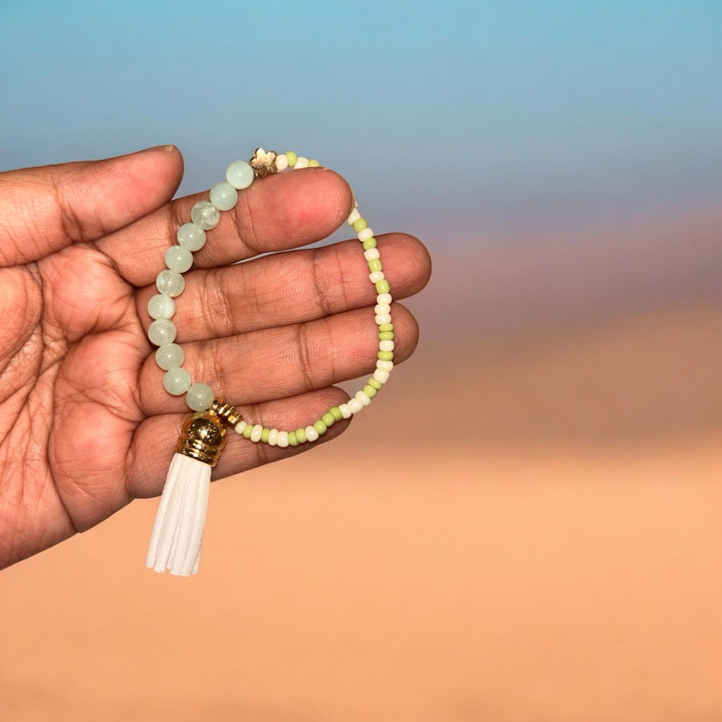 Gelang Tasbih Wanita 11 Bulir Hijau Aesthetic – Gelang Ramadhan & Lebaran Cantik dengan Tassel