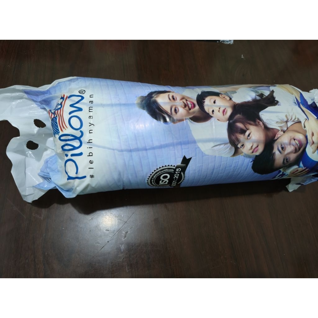 bantal empuk 65x45 cm
