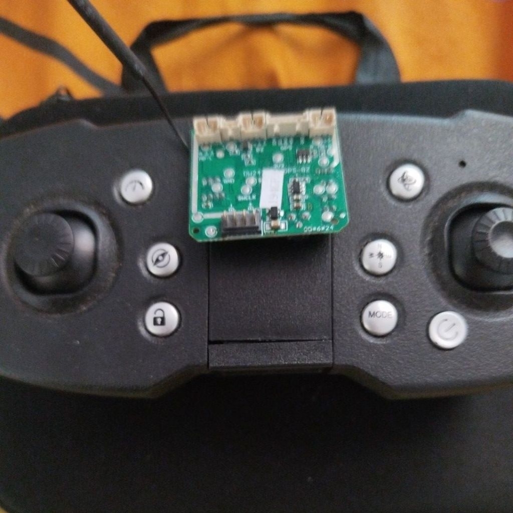 MURAHHH FC PLUS REMOT DRONE AE10