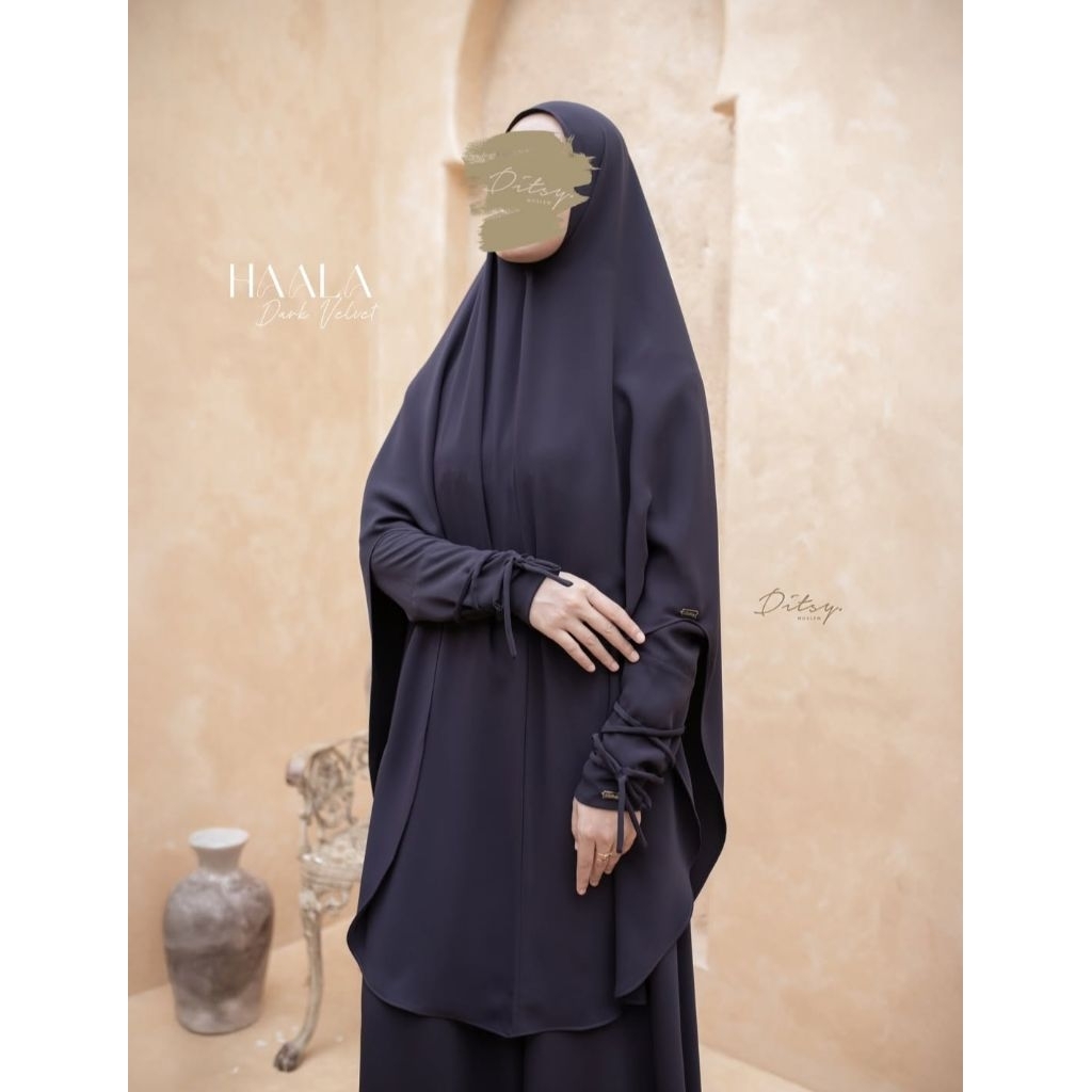 Khimar HAALA Dark Velvet size LONG by Ditsy Moslem Januari 2026