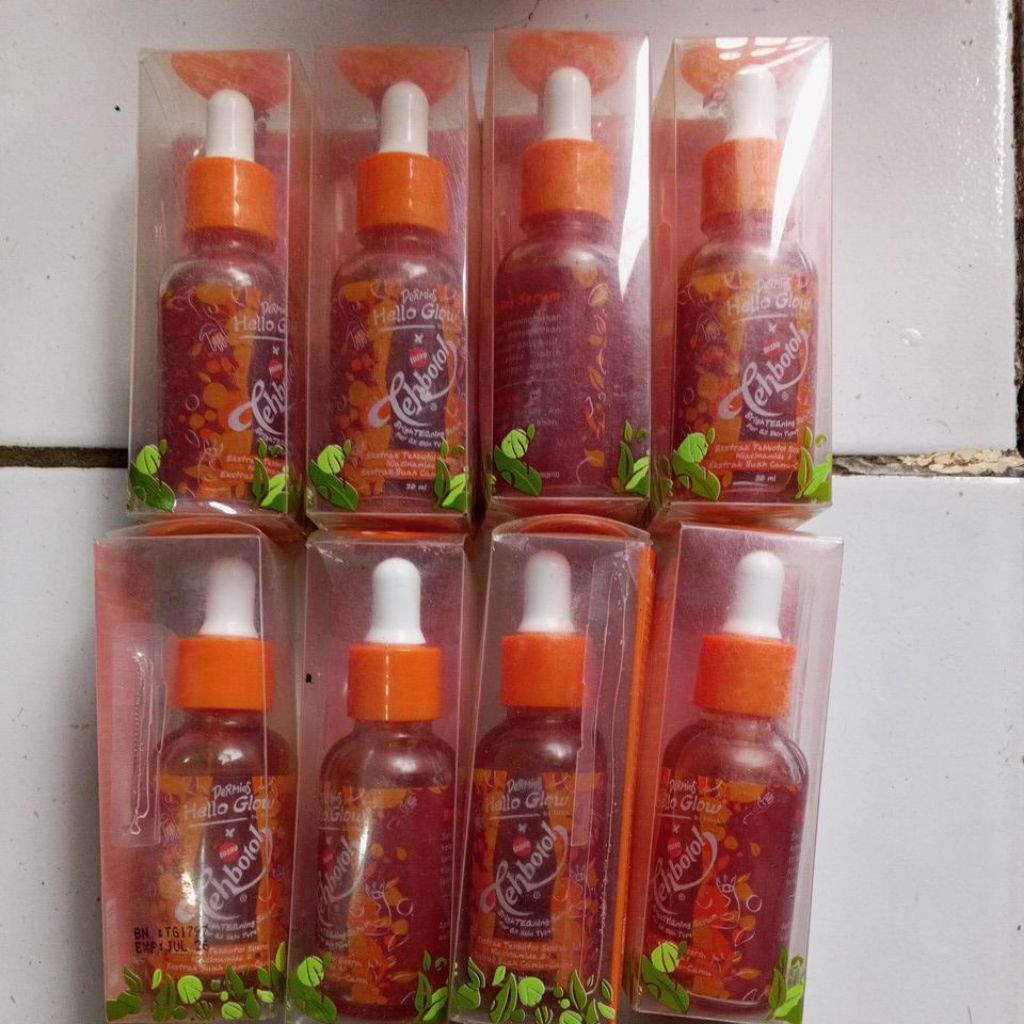 Dermies Hello Glow by Erha serum