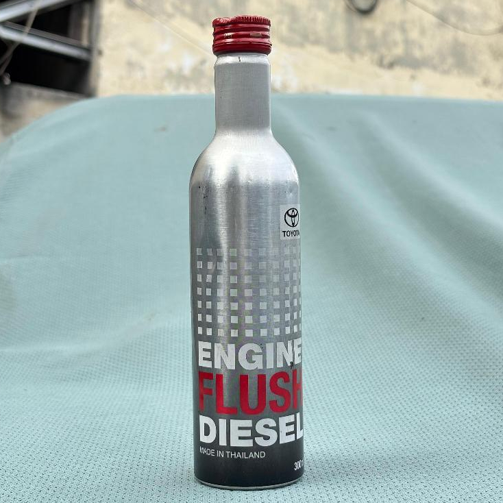 Engine Flush Diesel 300ml Original Toyota – Pembersih Mesin Bensin Ampuh Hilangkan Kerak