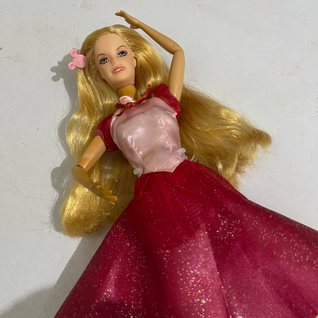 Barbie No Brand (GENEVIEVE DUP)