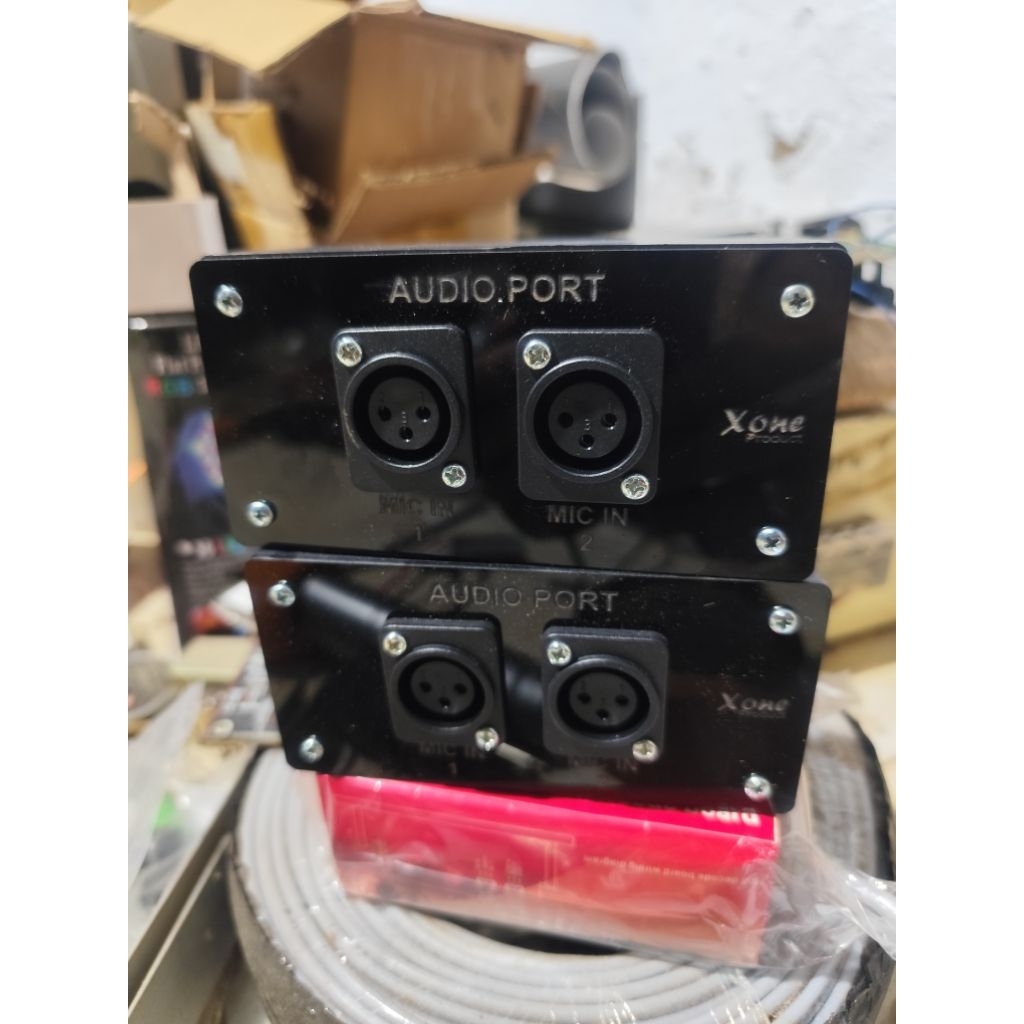 PANEL BOX MIC TANAM TEMBOK