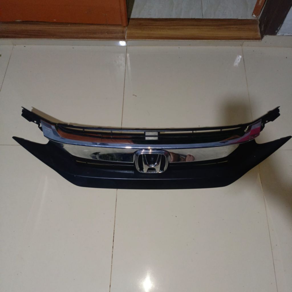 Grill gril depan Honda Civic Turbo 2016 Original