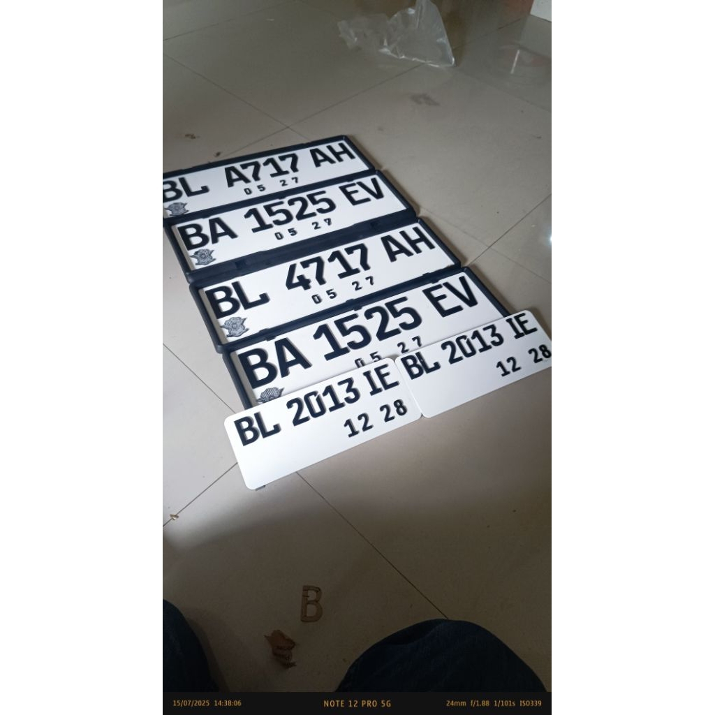 PLAT NOMOR MOBIL VARIASI