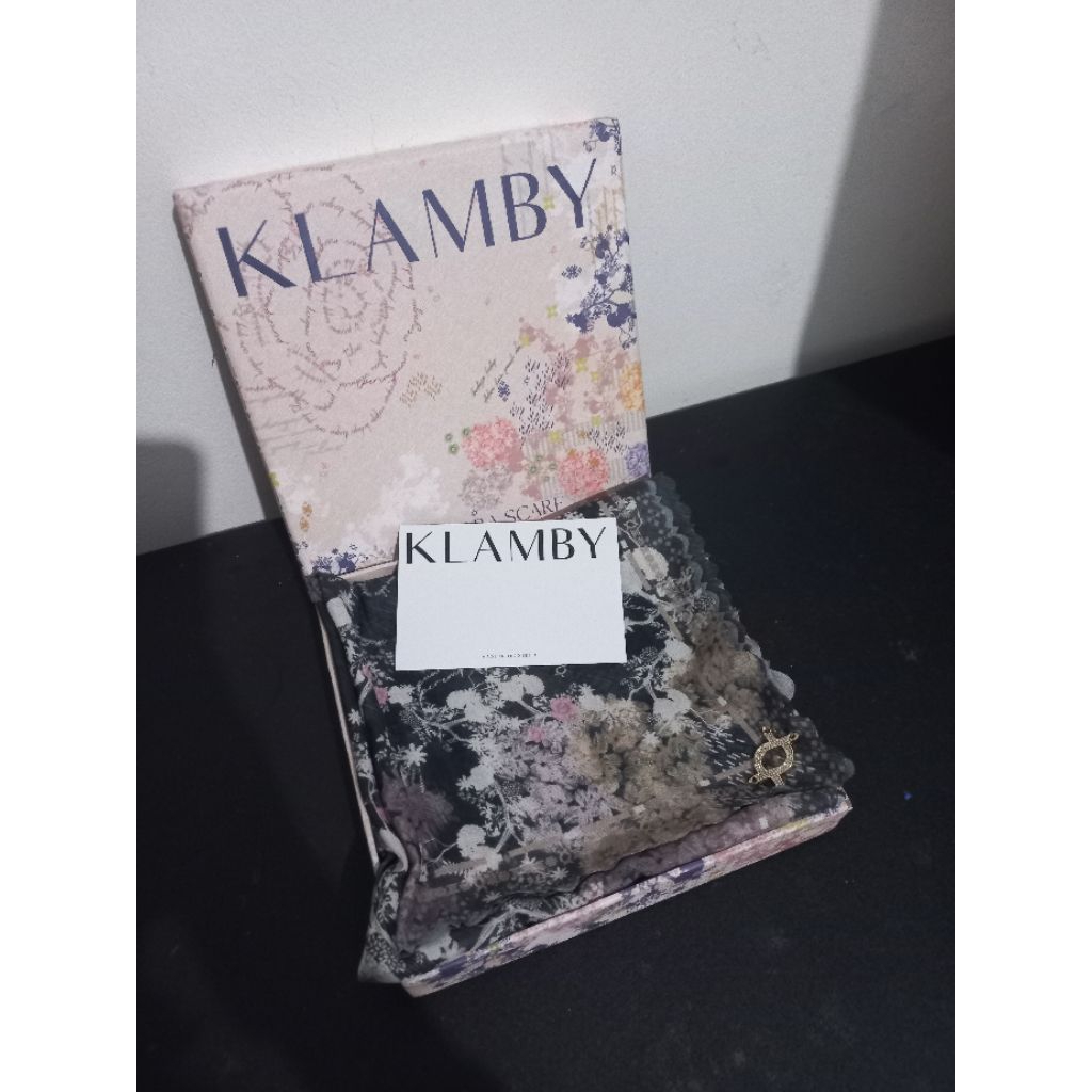 Klamby Jilbab Segiempat Preloved