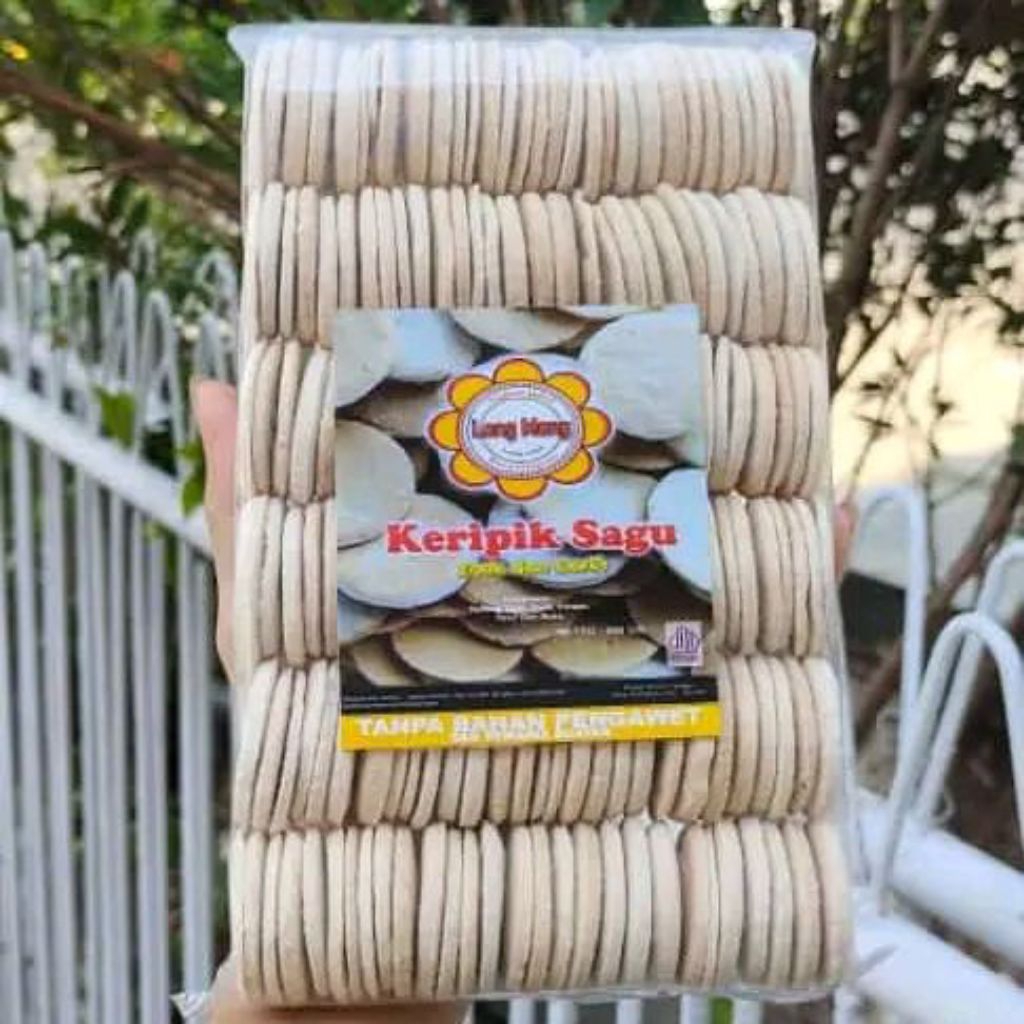 Kue Sagu / Keripik Sagu / Roti Sagu / Kue Kelapa / Kue Sagon / Oleh Oleh Pontianak