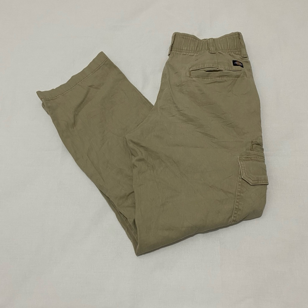 CELANA DICKIES CARGO CELPOKET KHAKIS SIZE 30