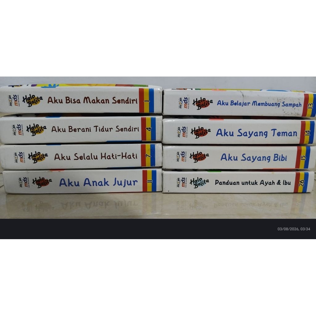 8 Buku Halo Balita Bekas/Second
