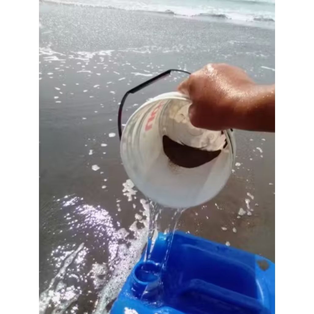 Air Laut Asli 100% /Air laut pangandaran 1 liter