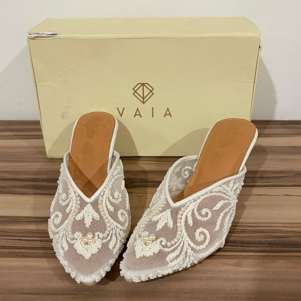 Vaia Heels preloved