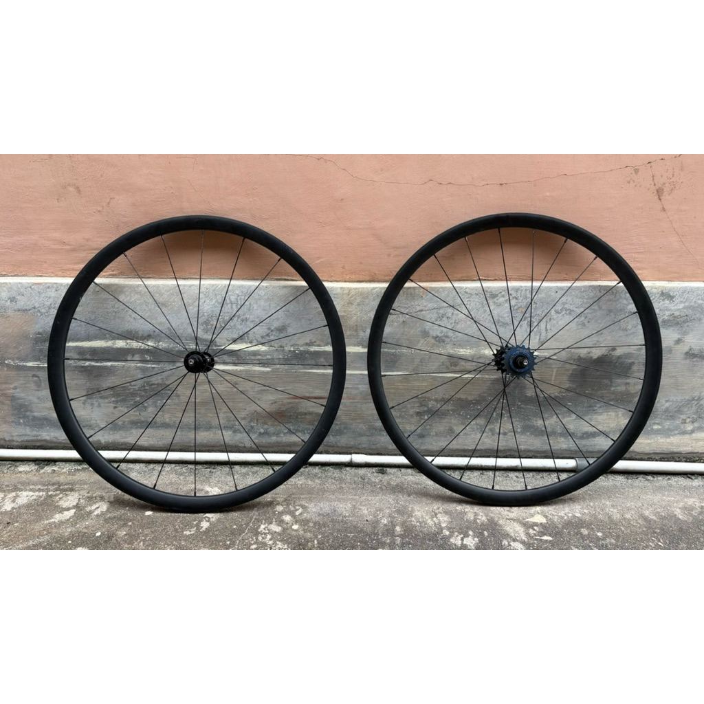 Wheelset 20/24 Strummer Hyper 30 Hub Pizz