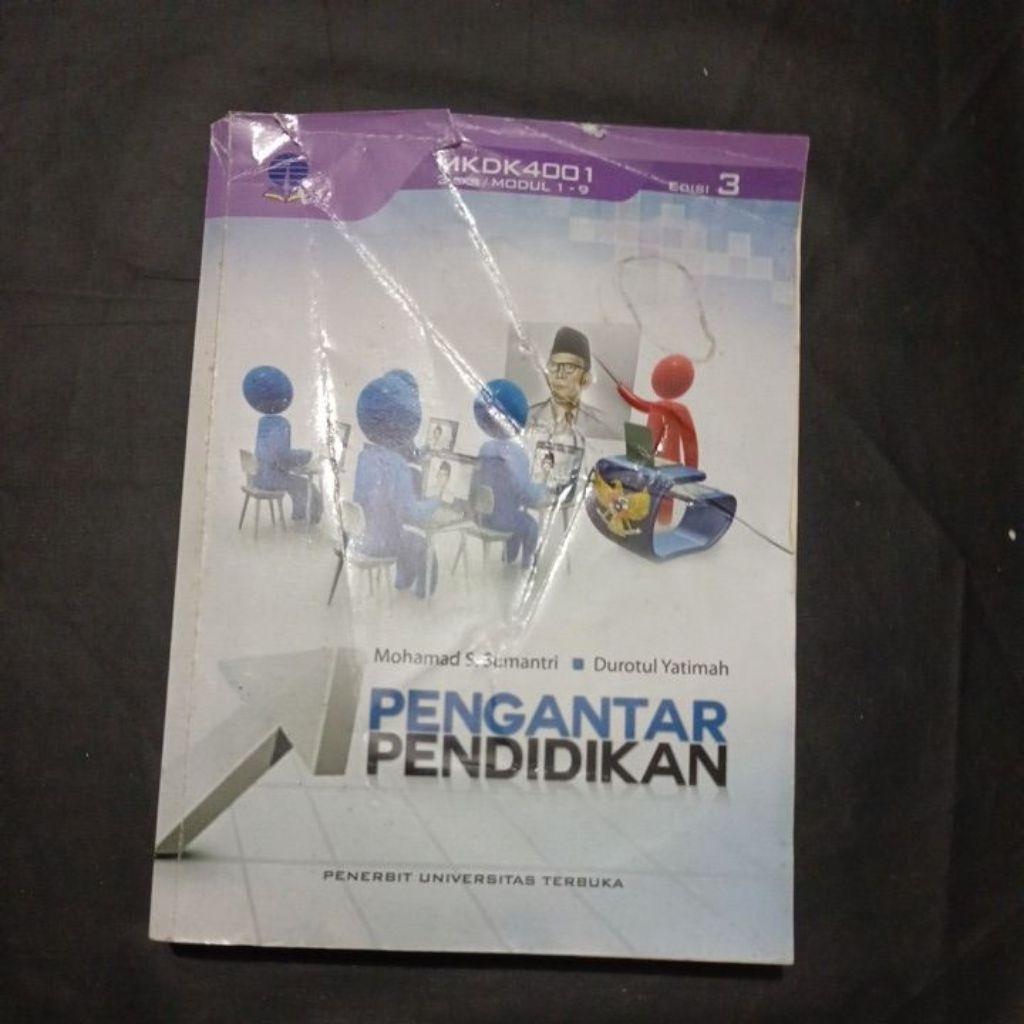 Buku pengantar pendidikan Mohamad S. Sumantri - Durotul Yatimah edisi 3