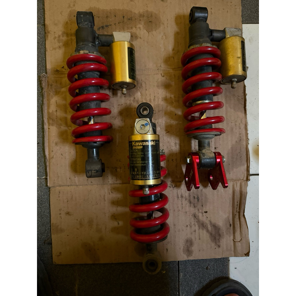 sok belakang ninja RR