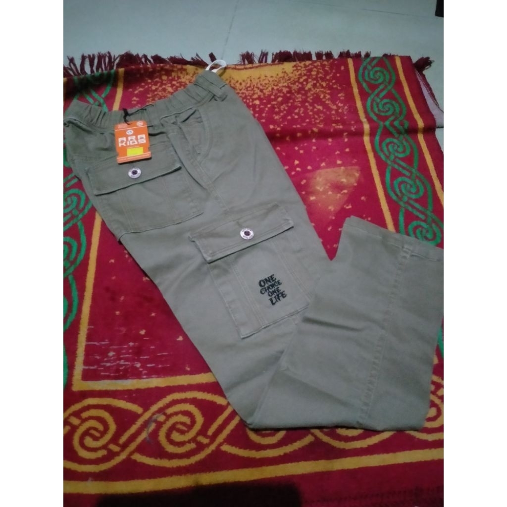 celana chinos premium umur 12-13 tahun