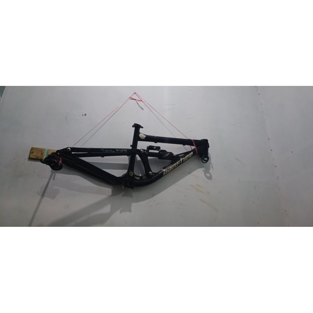 frameset Banshee Scythe
