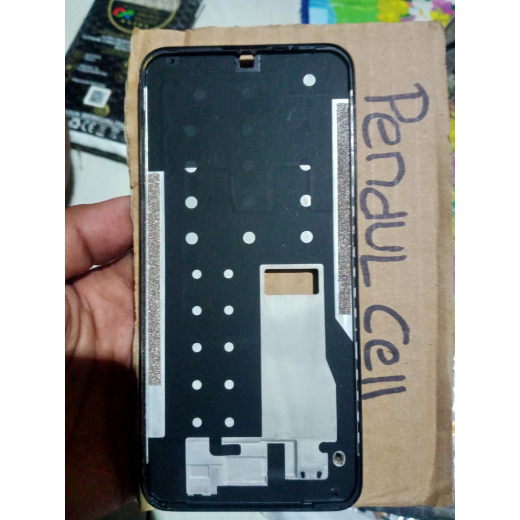 FRAME/TATAKAN LCD REALME C2 ORIGINAL COPOTAN