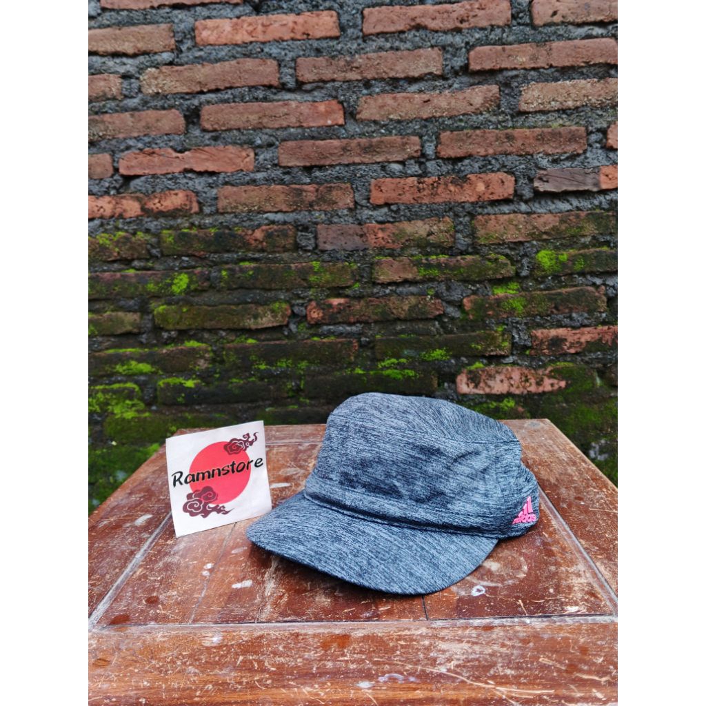 topi adidas running women