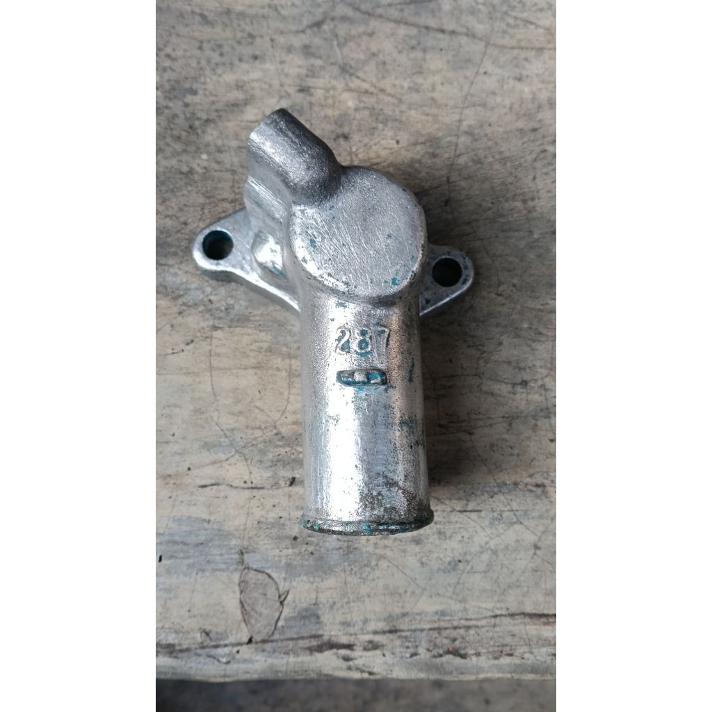Water Outlet Toyota Corolla GL