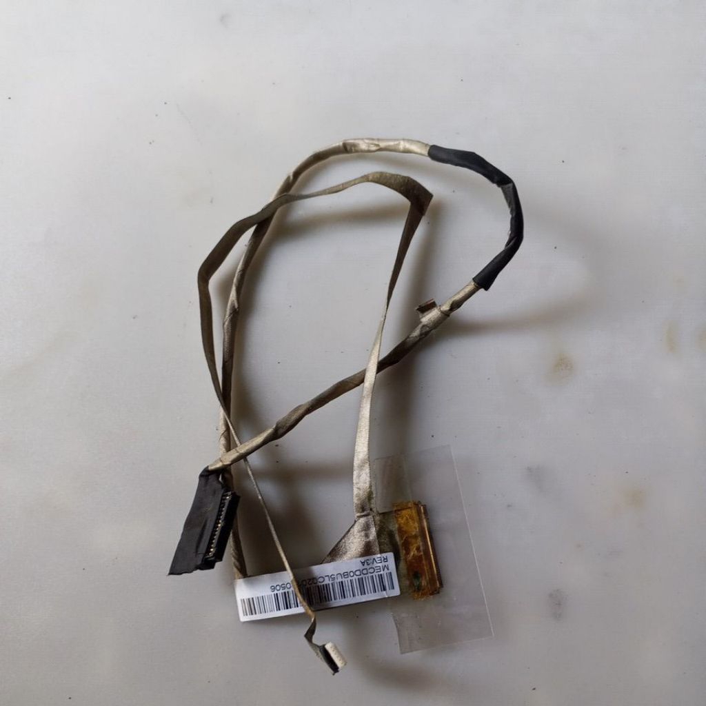 Kabel fleksibel LCD Laptop Toshiba Satelite L735