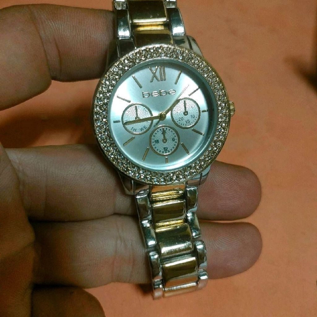 Jam Tangan Wanita Merek BEBE Watch