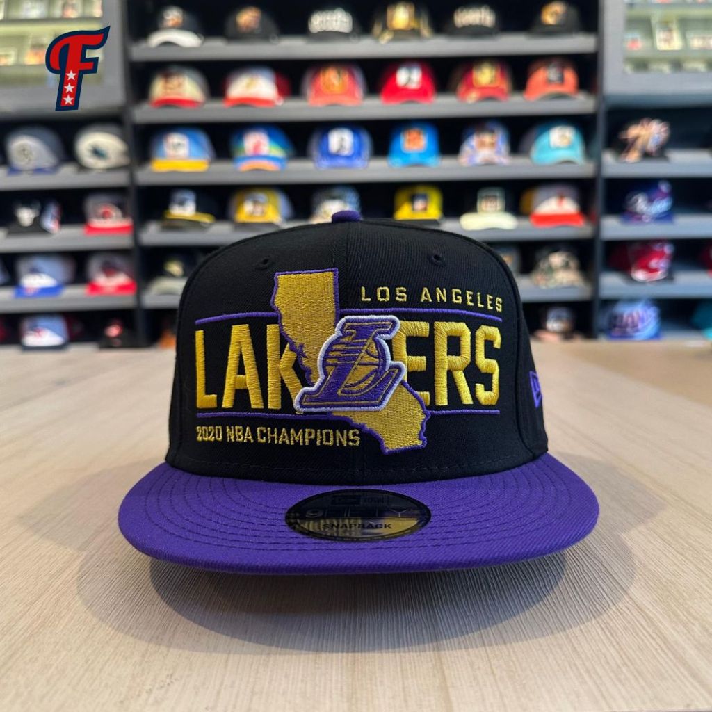 Topi New Era NBA LA Los Angeles Lakers Champions Trophy Collection Black 9FIFTY Snapback Hat
