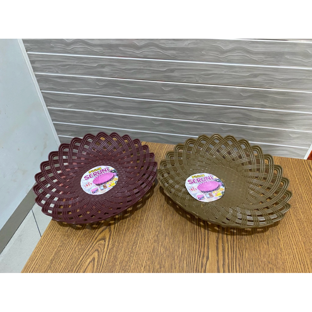 1 lusin Piring Makan Rotan Plastik Tebal motif SERUNI -Piring Anyaman Rotan Plastik MOTIF  - Piring 