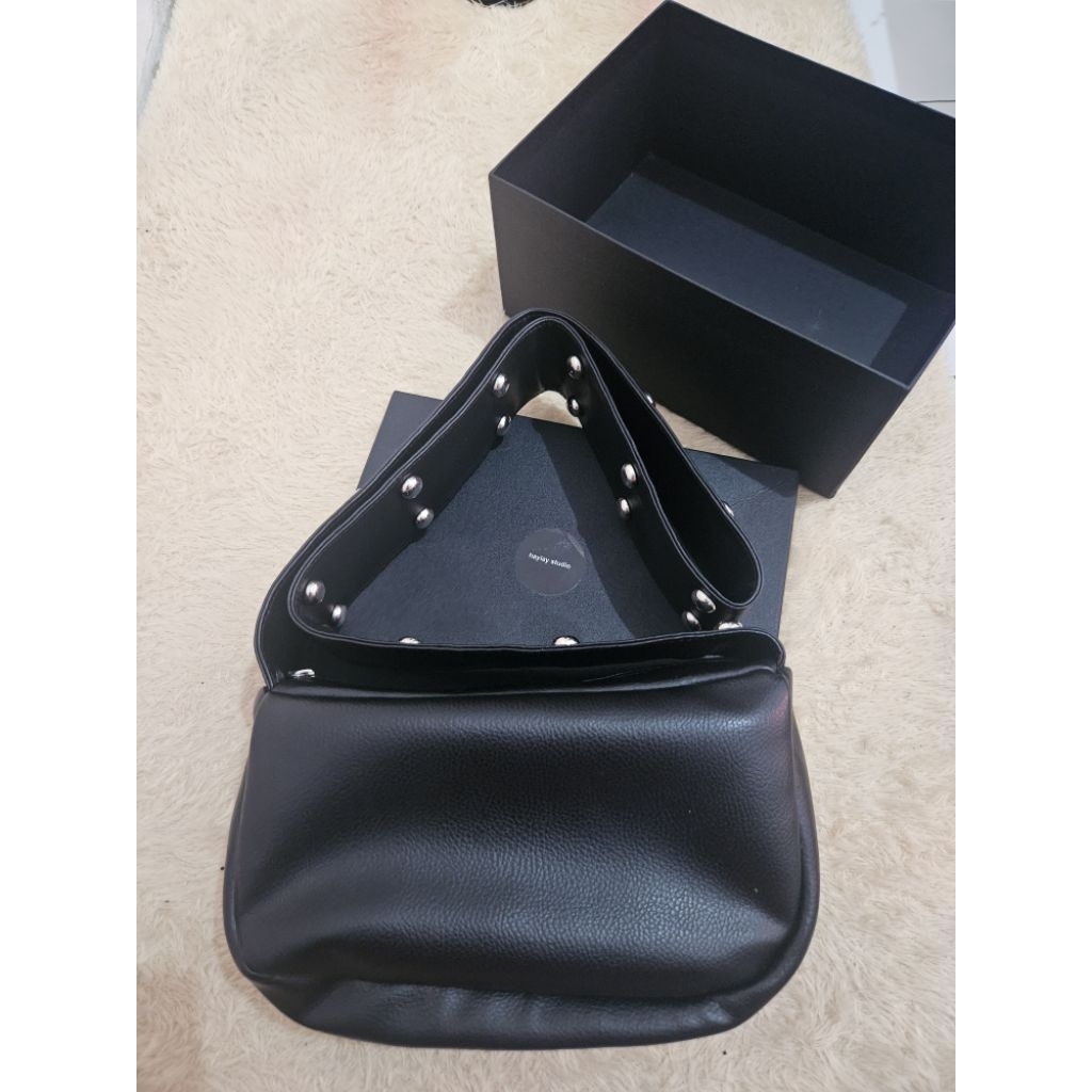 PRELOVED HAYLAY DEXTER BAG IN FULL BLACK by HAYLAY STUDIO