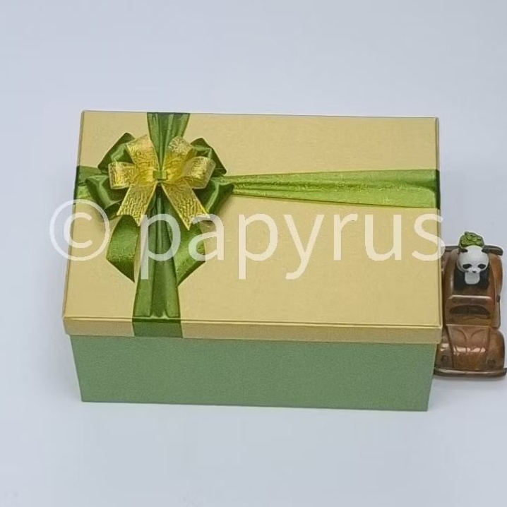 PAPYRUS Kombinasi 20x30 Tinggi 15cm Kotak Kado Gift Box Hardbox Hampers V2