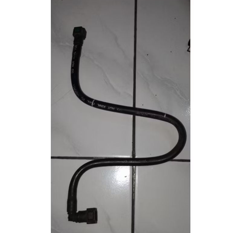 SELANG BENSIN INJEKTOR ORIGINAL MOBIL INNOVA BENSIN 1TR