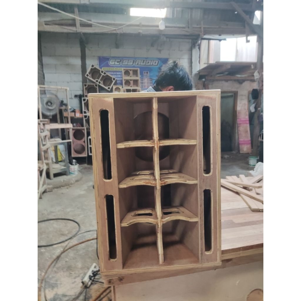 Box anak gajah 15 inch double