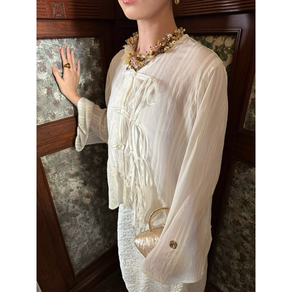 Intaliciousproject - Adjeng Blouse Plain