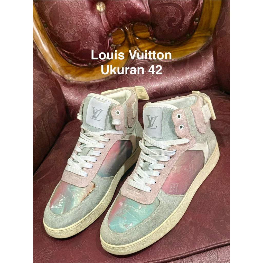 SEPATU SECOND LOUIS VUITTON