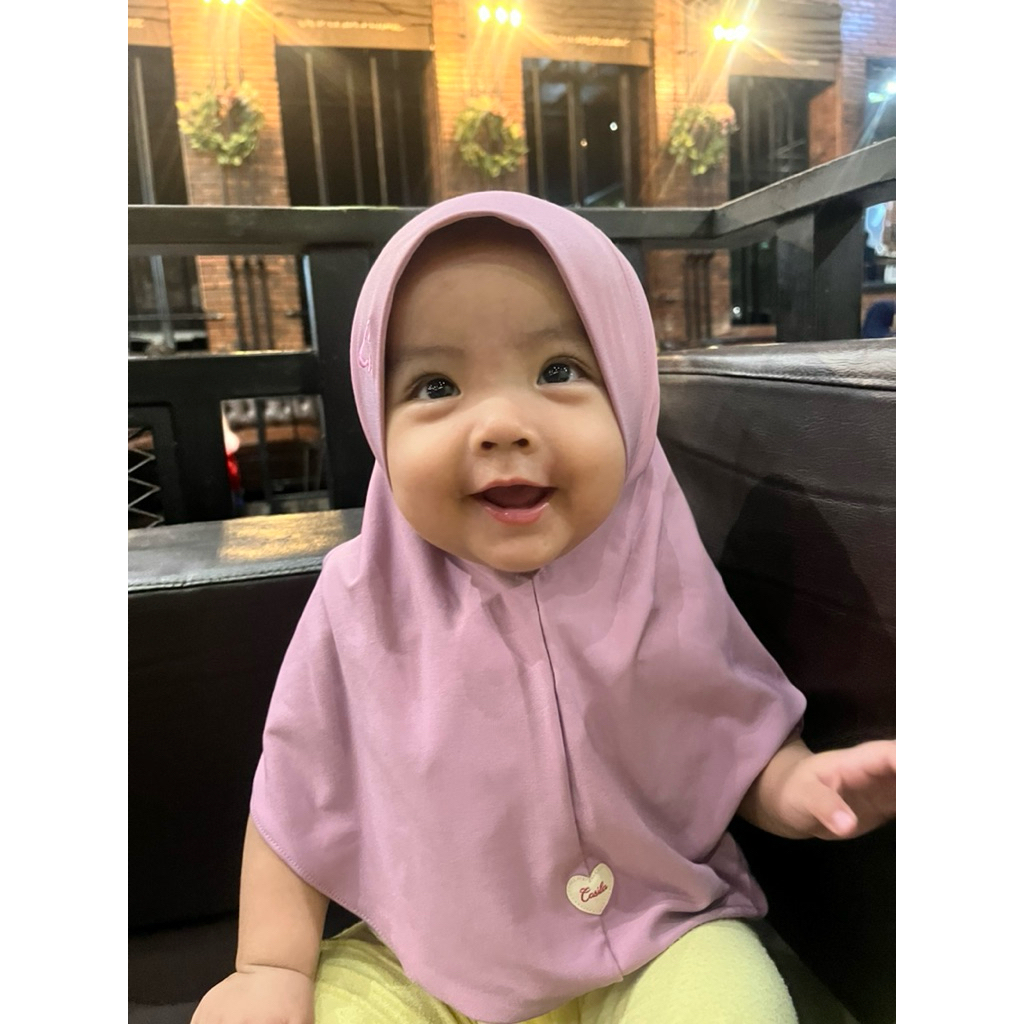 HIJAB FREYA | HIJAB ANAK ANTI GERAH | HIJAB ADEM BAYI BY CASILA BABY | HIJAB BAYI | KADO LAHIRAN CEW