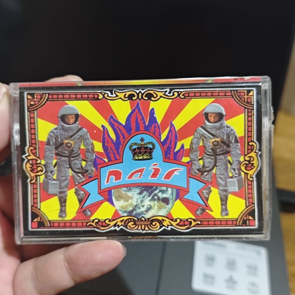 kaset NAIF self titled, album pertama "mobil balap"
