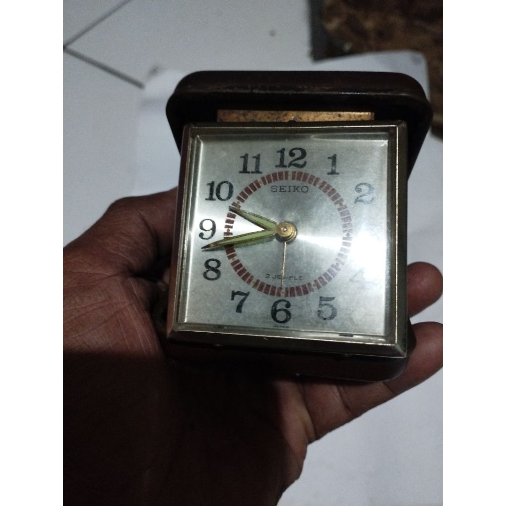 jam meja seiko (jadul minus)