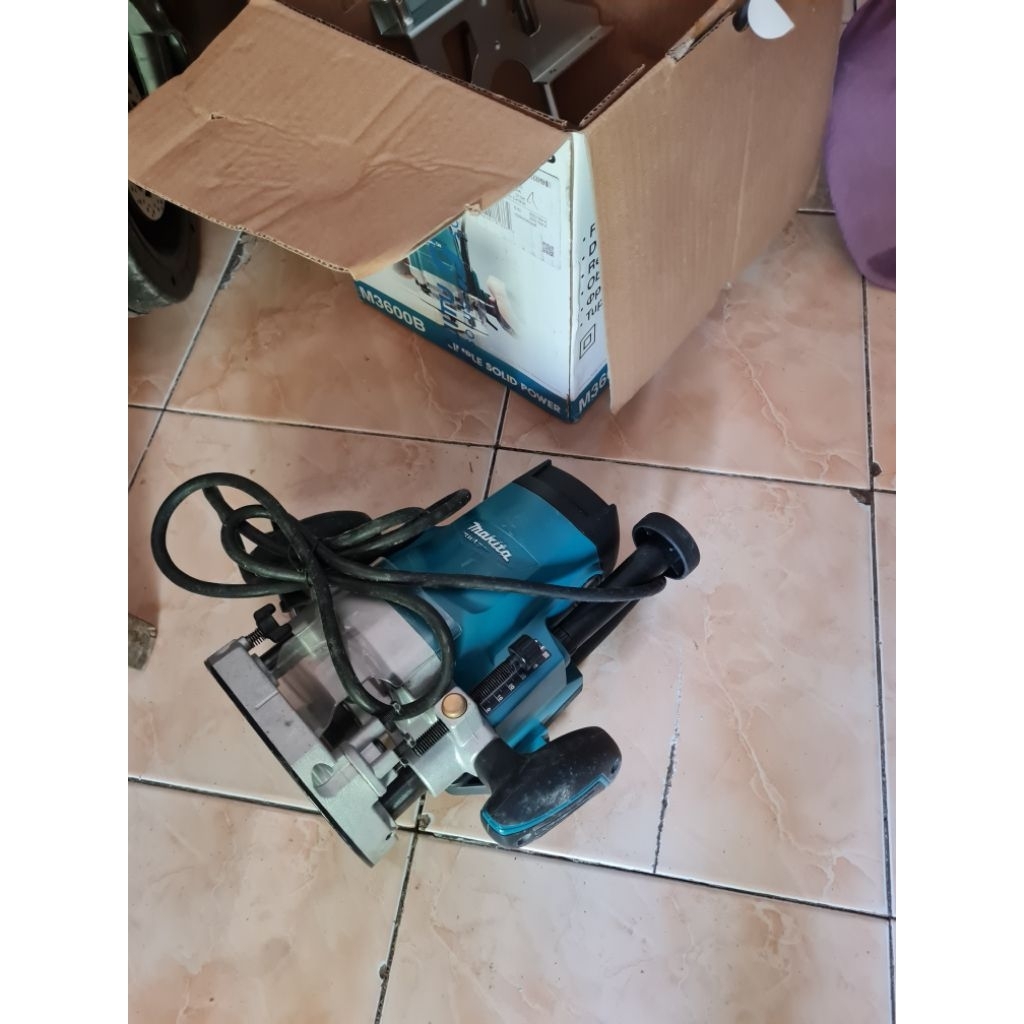 mesin router maktec mt362 m3600 mkta mt mesin roter propil profil besar ruter loter gejluk mesin pah