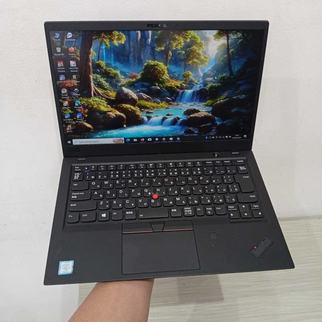 Lenovo X1 Carbon 6th core i5 gen8 slim elegan murah windows 10 ringan RAM 8Gb