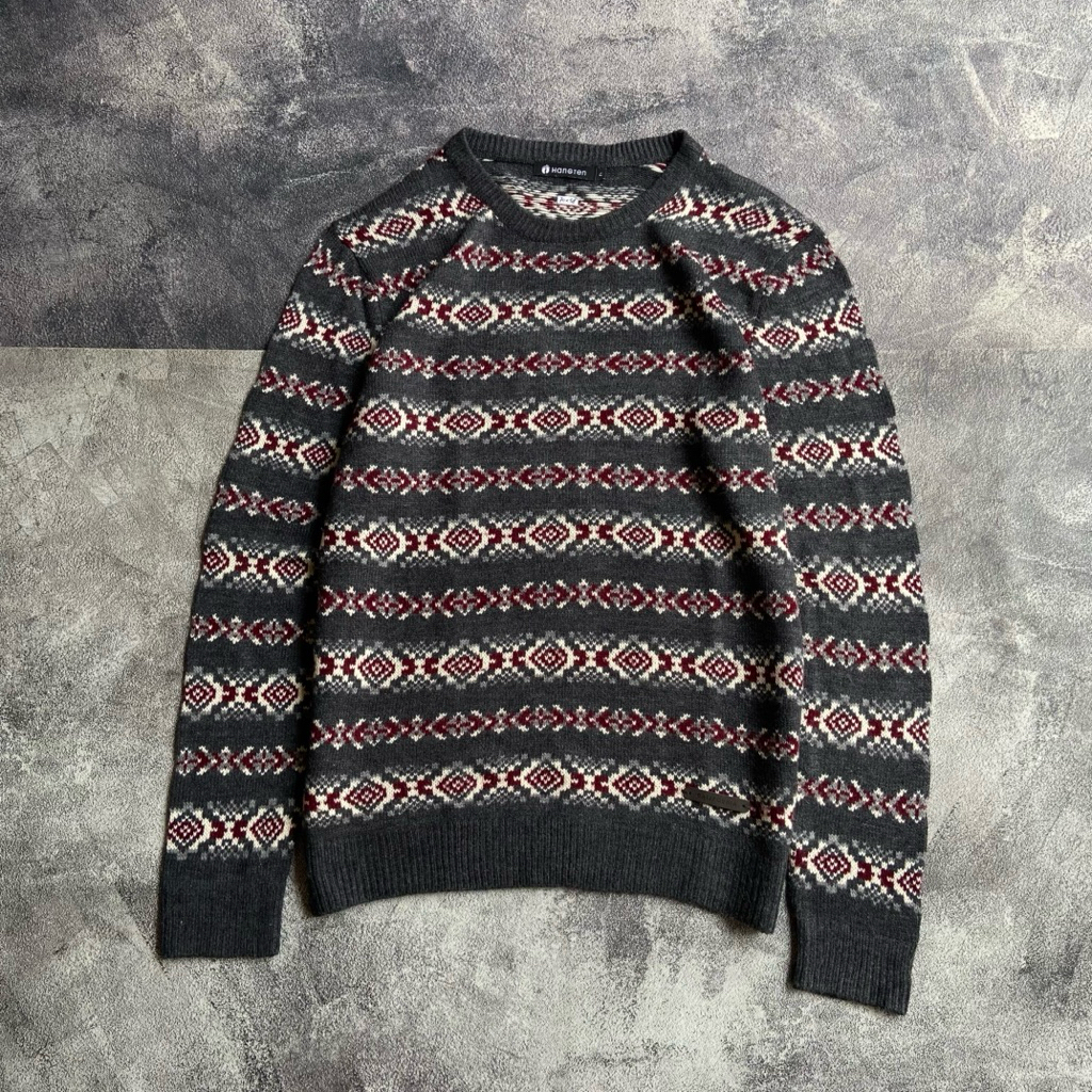 Knit Pattren Hangten | L