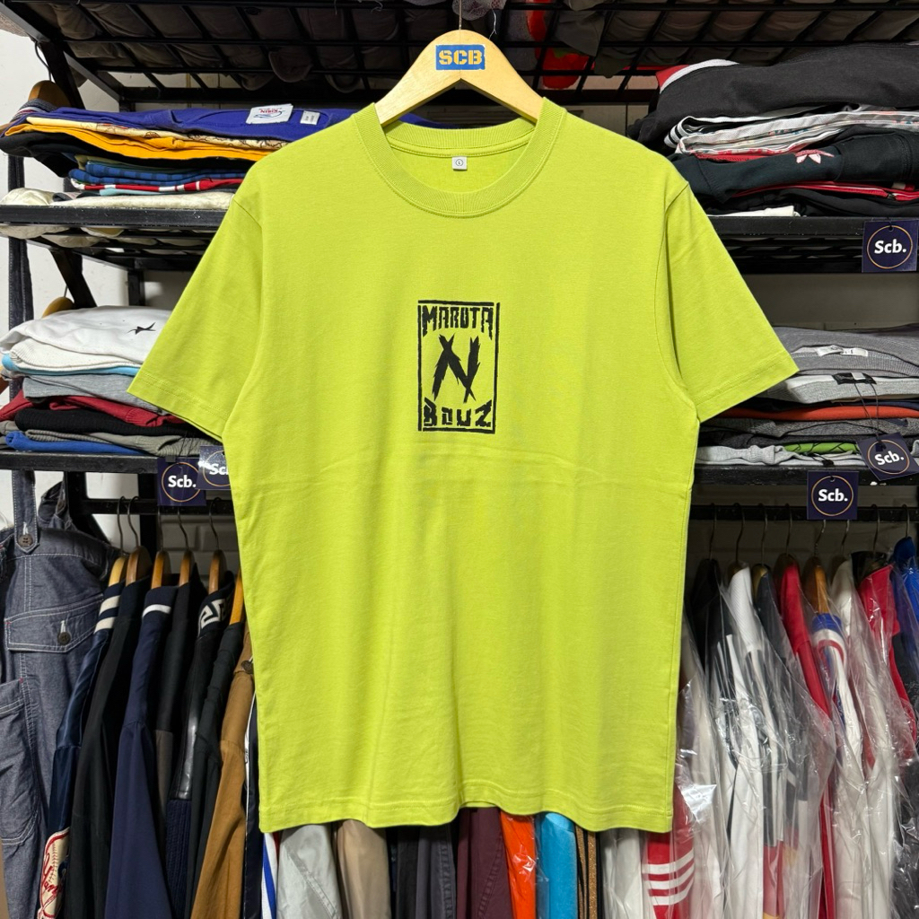 Vintage 2000s uniqlo tshirt kaos