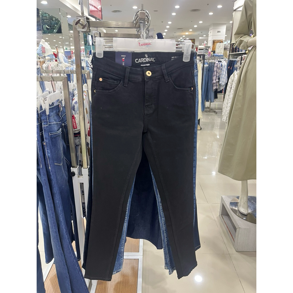 CELANA JEANS CEWEK HITAM BRAND CARDINAL GIRL TURUN HARGA