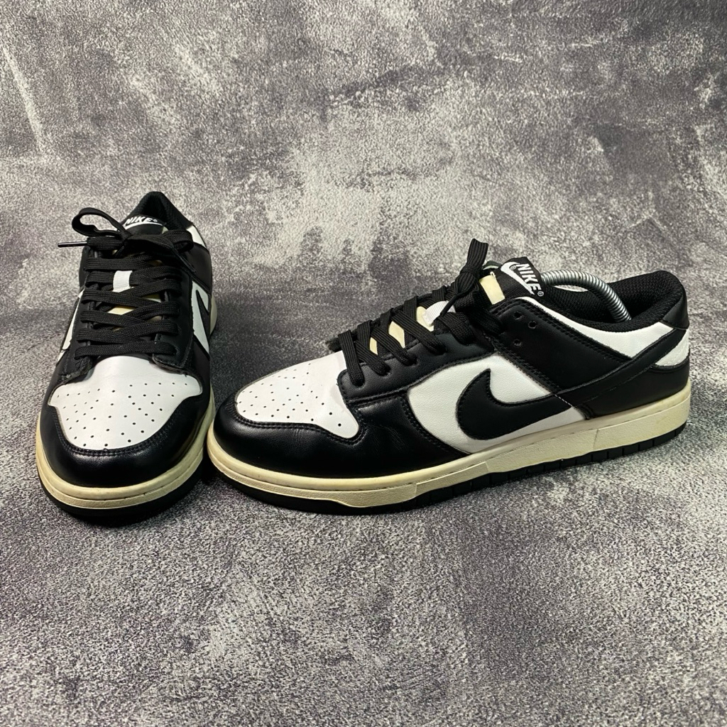 Sepatu Sneakers Nike Dunk Panda Second Original