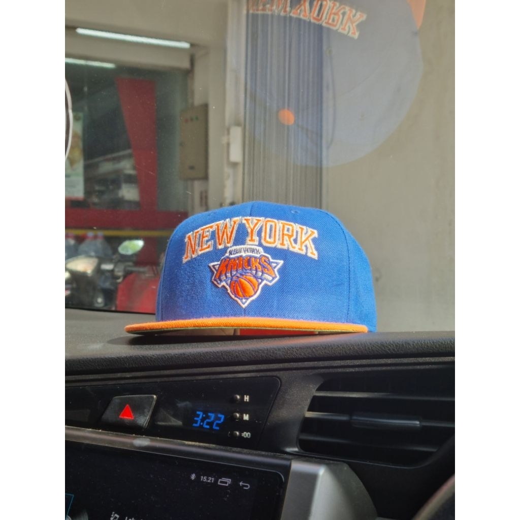 Adidas New York Knicks Snapback
