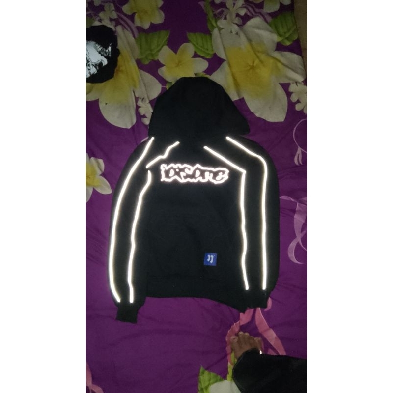 HOODIE REFLEKTIF HITAM