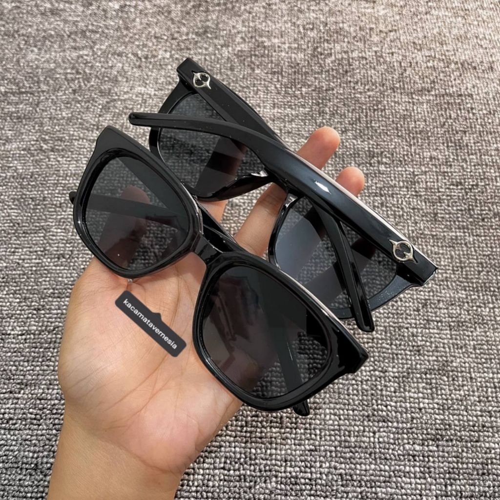 Kacamata Vernesia Kacamata Polarized Pria Wanita Model Kotak  Vernesia 2302 Kacamata Hitam Polaroid 
