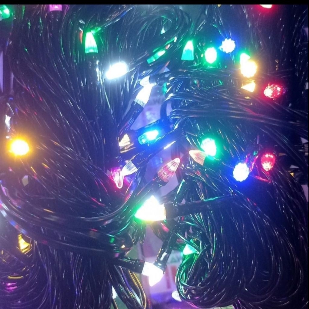Lampu Natal Multicolor dengan Kabel Hitam 10 Meter untuk Dekorasi Natal dan Tahun Baru