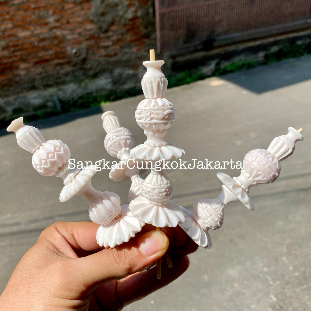 Pion Ukir Sangkar Cungkok Pleci Bahan Resin Isi Crown Ukir