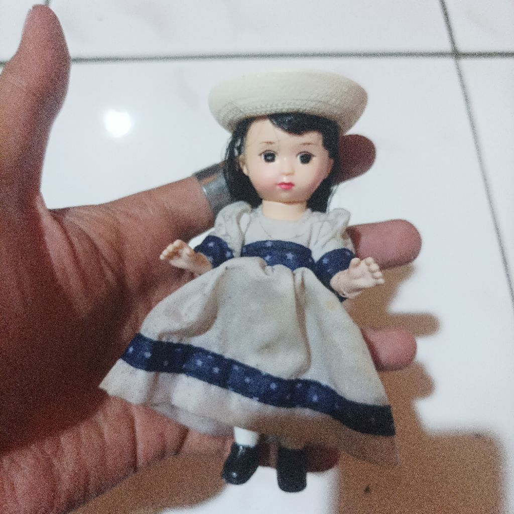 Vintage Original Madame Alexander Doll Boneka Mainan Action Figure